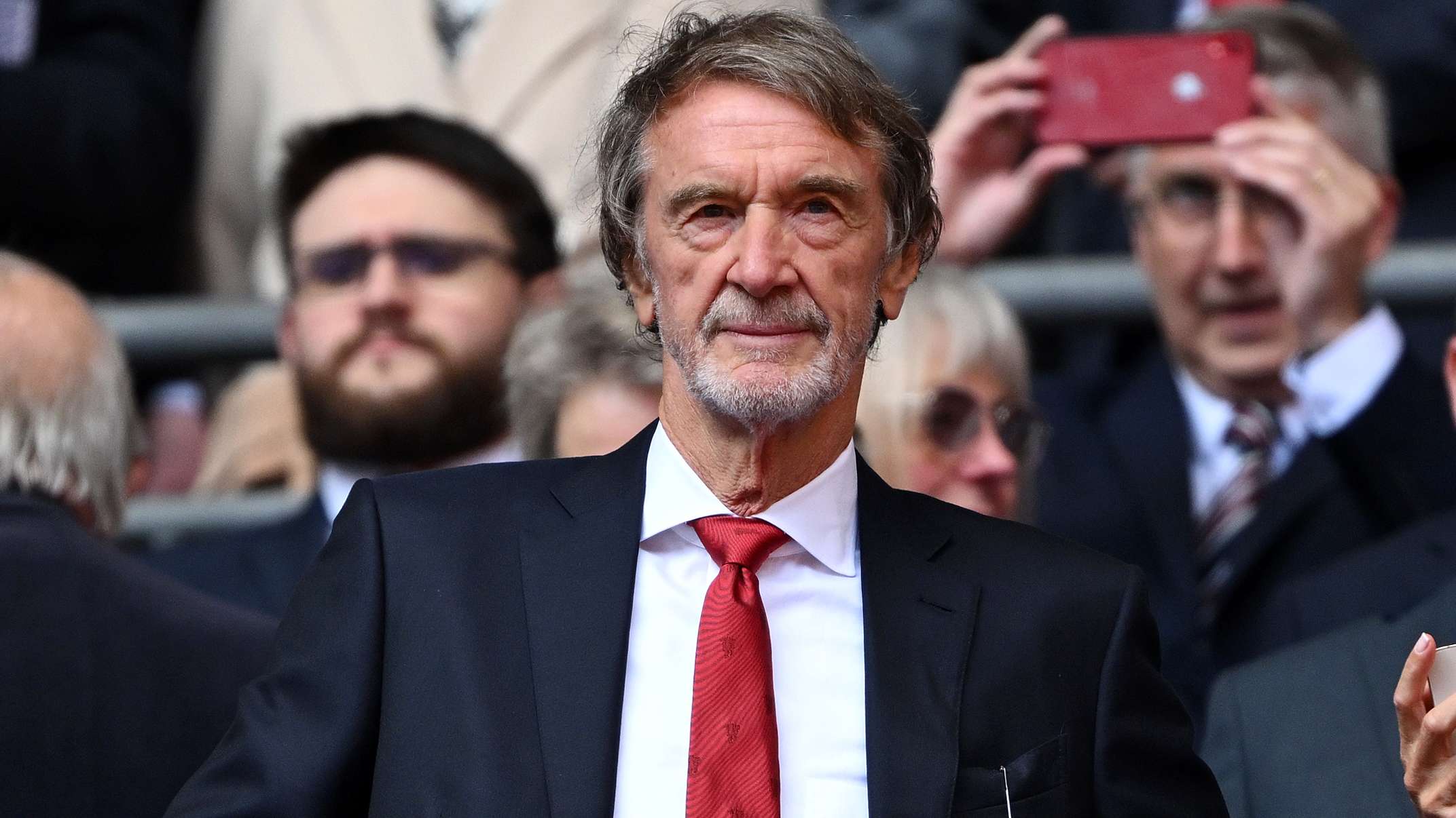 一直以来被 一直以来被